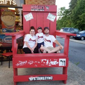 Meet your Posher, Casey